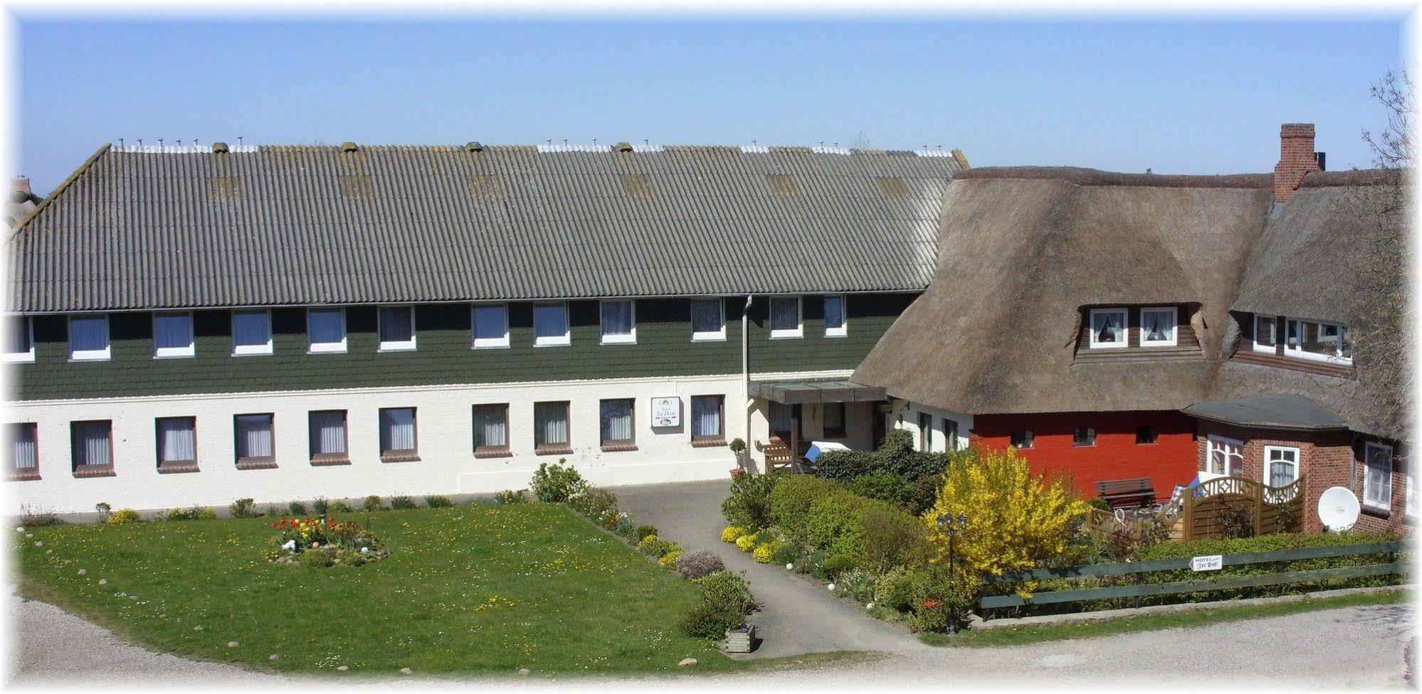 Ferienwohnungen Im Hotel Garni Zur Post Utersum Zewnętrze zdjęcie